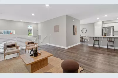 254 Agustin Narvaez 7, San Jose, CA 95136 - Photo 9
