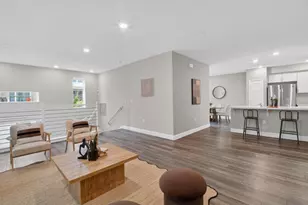 254 Agustin Narvaez 7, San Jose, CA 95136 - Photo 9