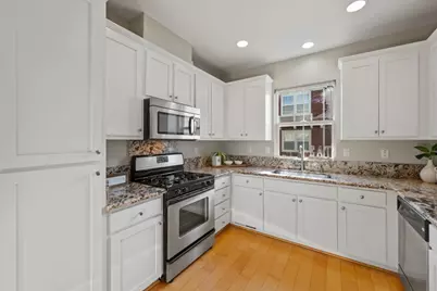 738 Seneca Ter, Sunnyvale, CA 94087 - Photo 11