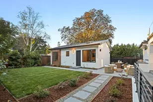 854 Cambridge Ave, Menlo Park, CA 94025 - Photo 51