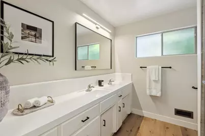 755 Santa Rita Ave, Los Altos, CA 94022 - Photo 37