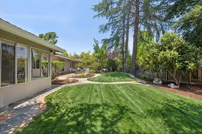 755 Santa Rita Ave, Los Altos, CA 94022 - Photo 43