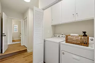 755 Santa Rita Ave, Los Altos, CA 94022 - Photo 27