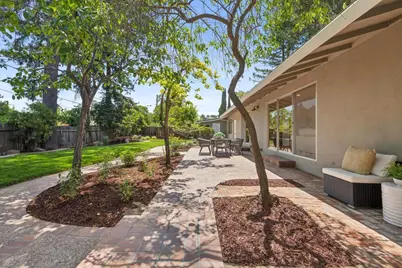 755 Santa Rita Ave, Los Altos, CA 94022 - Photo 47