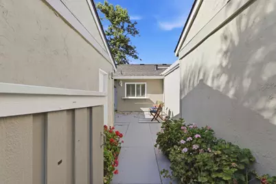 1131 Holly Oak Cir, San Jose, CA 95120 - Photo 3