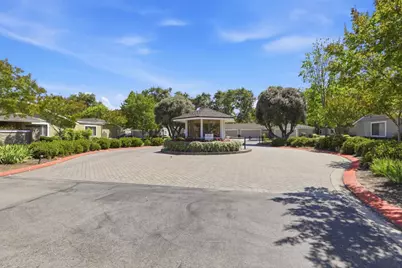 1131 Holly Oak Cir, San Jose, CA 95120 - Photo 35