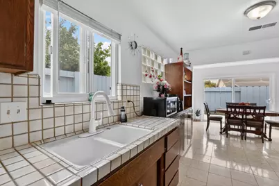 18624 Eisenhower St, Salinas, CA 93906 - Photo 15