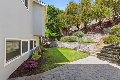 2404 Melendy Dr, San Carlos, CA 94070 - Photo 21