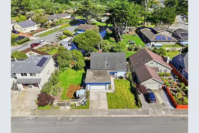 560 Terrace Ave, Moss Beach, CA 94038 - Photo 7