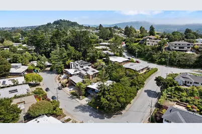 10 Laurel Hill Ct, San Mateo, CA 94402 - Photo 57