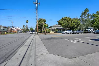 88 W 9th St, Gilroy, CA 95020 - Photo 15