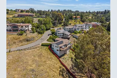 5160 Old Redwood Rd, Oakland, CA 94619 - Photo 81