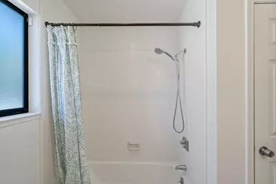 5160 Old Redwood Rd, Oakland, CA 94619 - Photo 47