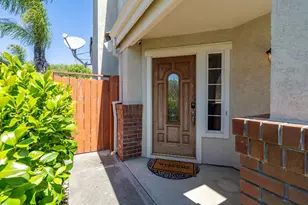327 La Vela Ct, Morgan Hill, CA 95037 - Photo 3