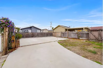 1424 Contra Costa St, Seaside, CA 93955 - Photo 33