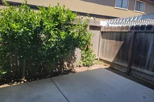 801 Nash Rd A9, Hollister, CA 95023 - Photo 9