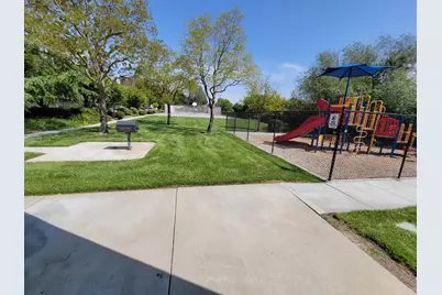 801 Nash Rd A9, Hollister, CA 95023 - Photo 13