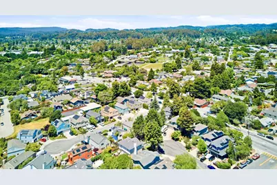 930 Mariana Ct, Santa Cruz, CA 95062 - Photo 37