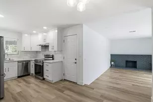 2362 Renfield Way, San Jose, CA 95148 - Photo 9