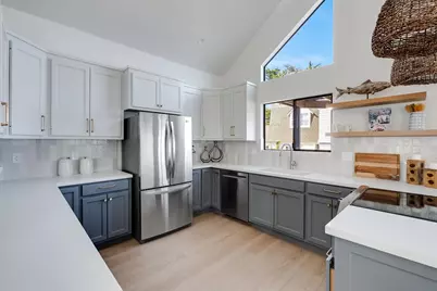 1212 W Cliff Dr, Santa Cruz, CA 95060 - Photo 33
