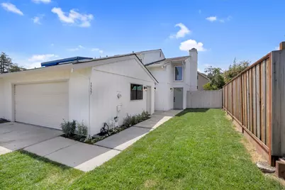 1727 Foster Ct, Santa Cruz, CA 95062 - Photo 1