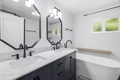 739 Bellarmine Dr, Salinas, CA 93901 - Photo 57