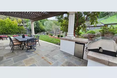 6617 Broadacres Dr, San Jose, CA 95120 - Photo 59