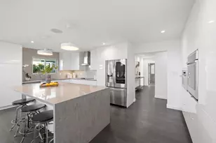 953 Lupin Way, San Carlos, CA 94070 - Photo 9