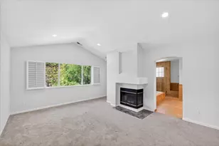 545 Mill River Ln, San Jose, CA 95134 - Photo 35