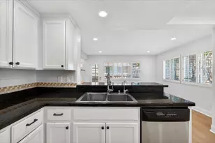 545 Mill River Ln, San Jose, CA 95134 - Photo 19