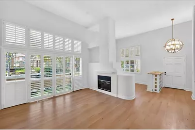 545 Mill River Ln, San Jose, CA 95134 - Photo 9