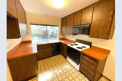 1358 Sydney Dr, Sunnyvale, CA 94087 - Photo 5