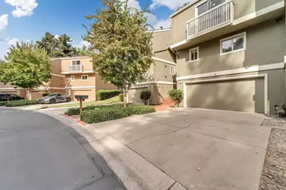 37856 Bright Cmn, Fremont, CA 94536 - Photo 3