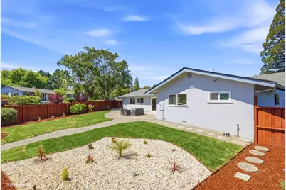 47 Greenfield Dr, Moraga, CA 94556 - Photo 45