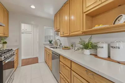 1403 Kavanaugh Dr, East Palo Alto, CA 94303 - Photo 11