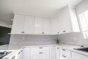 750 El Camino Paraiso, Hollister, CA 95023 - Photo 9
