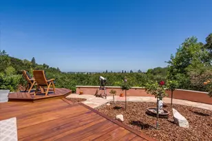 365 Alamos Rd, Portola Valley, CA 94028 - Photo 27
