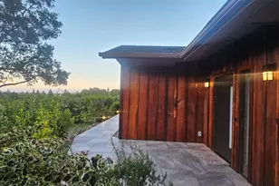 365 Alamos Rd, Portola Valley, CA 94028 - Photo 3