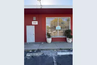 Exterior view of 2907 Sonoma Boulevard in Vallejo, California