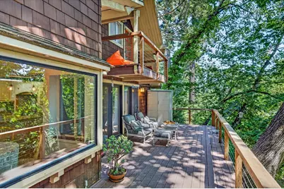 21550 Locust Dr, Los Gatos, CA 95033 - Photo 27