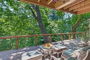 21550 Locust Dr, Los Gatos, CA 95033 - Photo 25