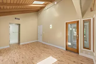 148 Kingsley Ave, Palo Alto, CA 94301 - Photo 15