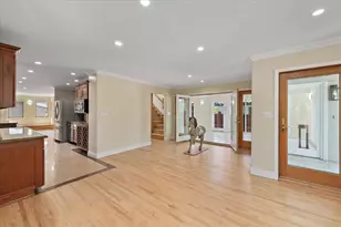 148 Kingsley Ave, Palo Alto, CA 94301 - Photo 3
