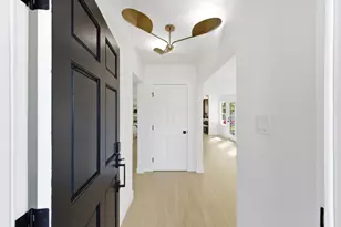 3035 Flores St, San Mateo, CA 94403 - Photo 5