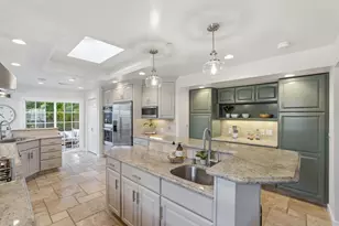 702 Fiesta Dr, San Mateo, CA 94403 - Photo 17