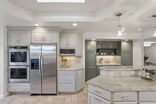 702 Fiesta Dr, San Mateo, CA 94403 - Photo 19