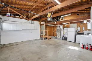 702 Fiesta Dr, San Mateo, CA 94403 - Photo 53