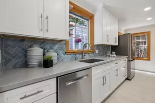 321 La Casa Ave, San Mateo, CA 94403 - Photo 19