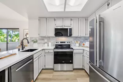 793 Elm St 23, San Carlos, CA 94070 - Photo 15