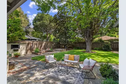 723 Gilbert Ave, Menlo Park, CA 94025 - Photo 43